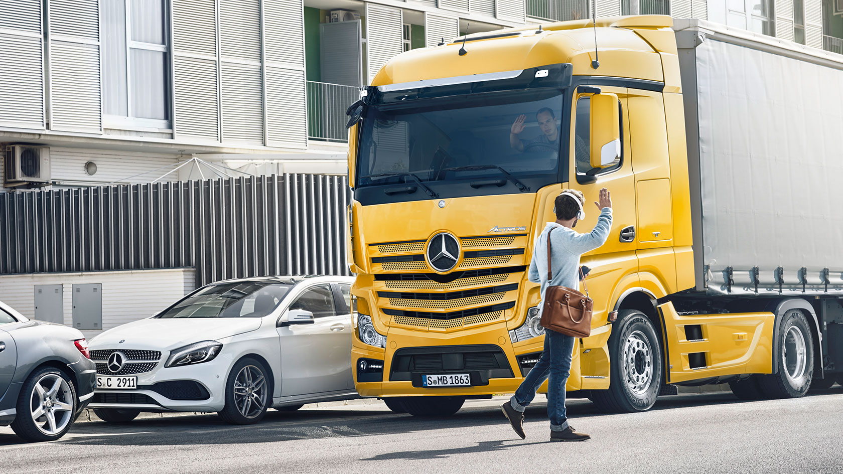 Finance and Leasing: Finance Lease - Mercedes-Benz Trucks ...