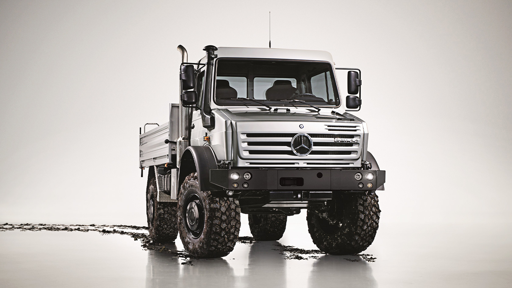 Unimog U 4000 U 5000 Mercedes Benz Trucks Trucks You Can Trust