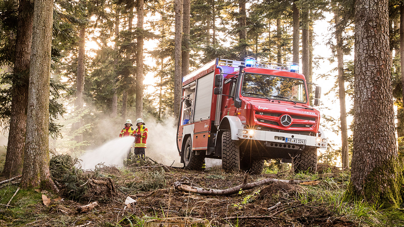 Unimog U 4023u 5023 Obszary Zastosowań Mercedes Benz Trucks Trucks You Can Trust 2289